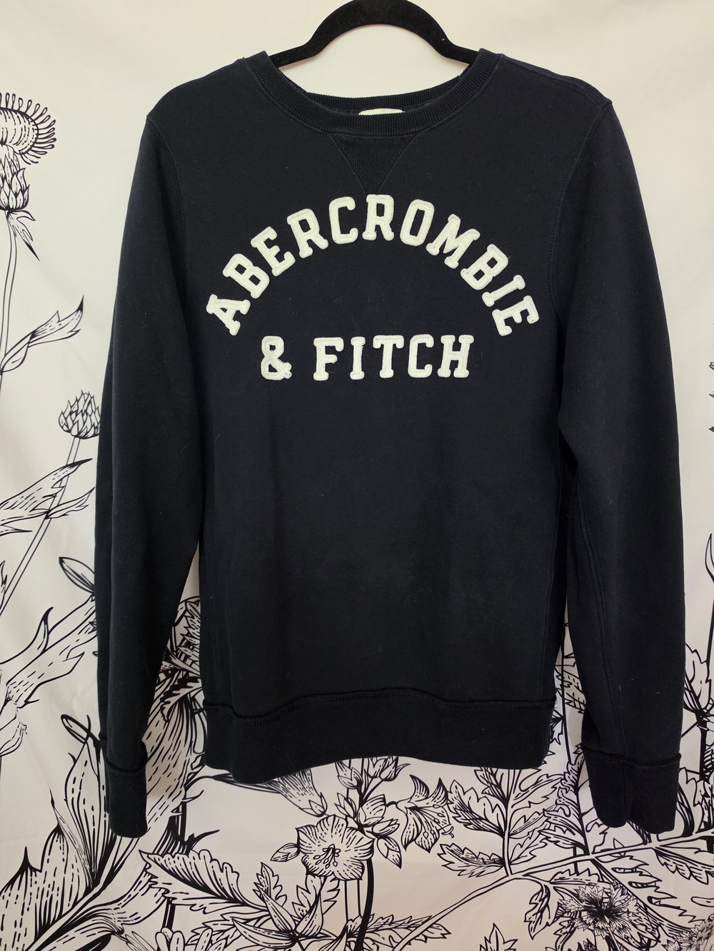 Vintage Y2K Abercrombie & Fitch Navy & White Logo Crewneck Sweatshirt